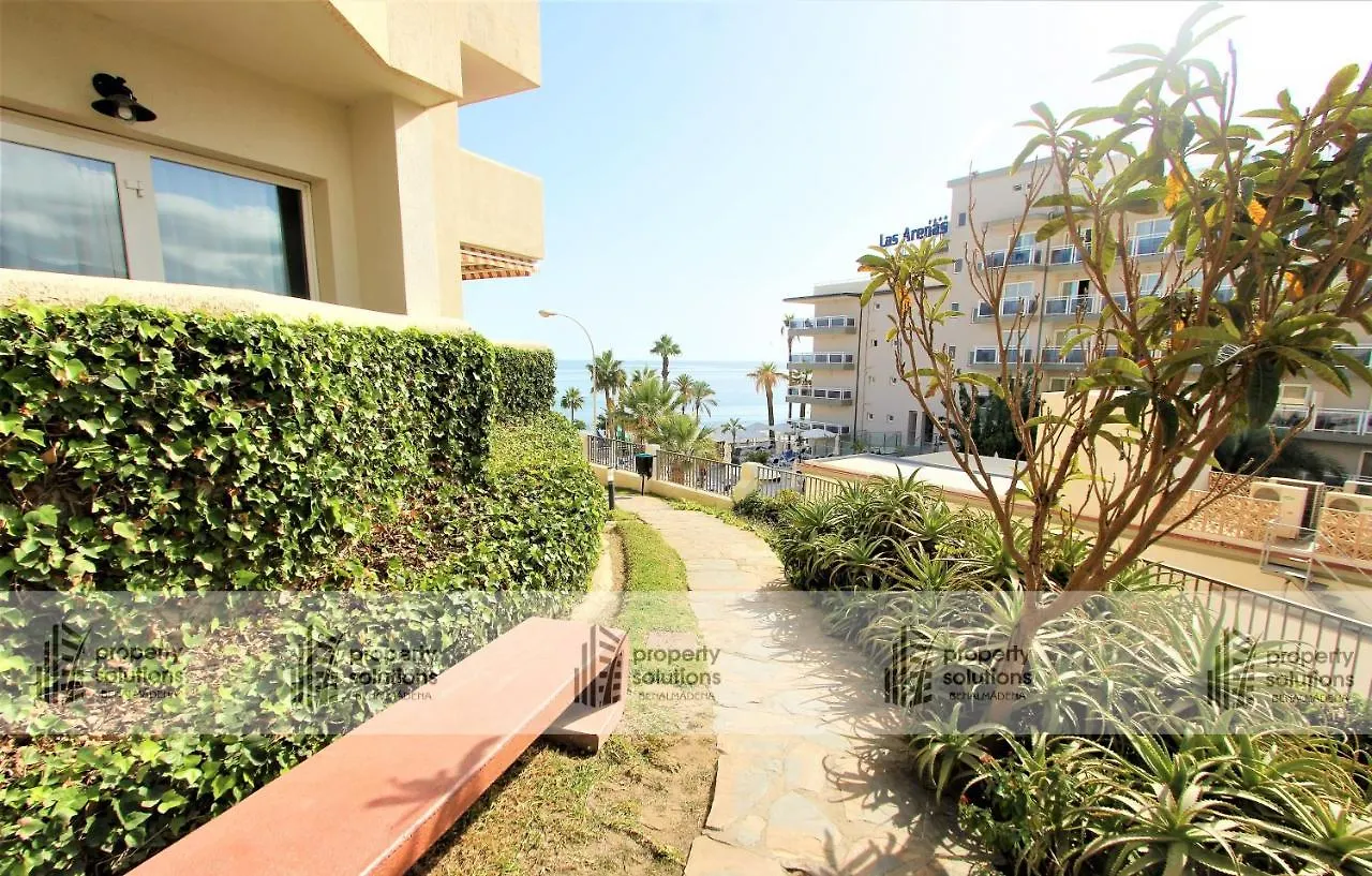 812 Benalbeach. 1ºlinea De Playa. Vistas A La Piscina Y La Montana. Benalmadena 0*,