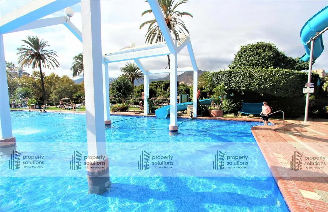 812 Benalbeach. 1ºlinea De Playa. Vistas A La Piscina Y La Montana. Benalmádena 0*,