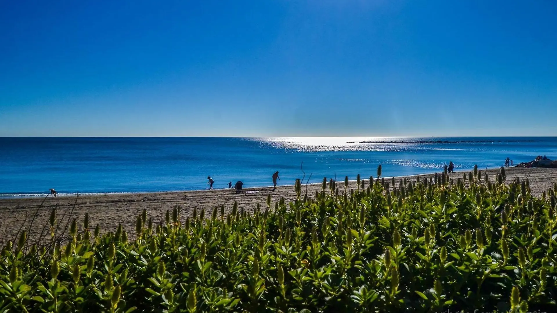 812 Benalbeach. 1ºlinea De Playa. Vistas A La Piscina Y La Montana. Benalmádena 0*,  España
